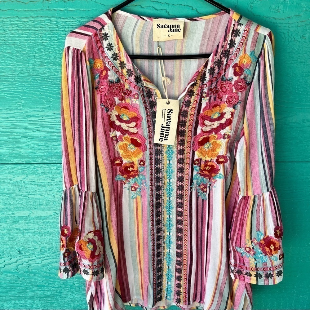 SAVANNA JANE FIESTA LONGLINE STRIPED EMBROIDERED BOHO TUNIC TOP NWT